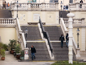 Hämorrhoiden Speziallisten im Hämorrhoiden Zentrum Wien - Rahlstiege